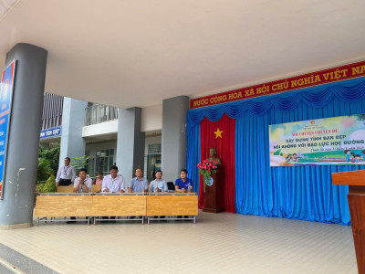 CHUYÊN ĐỀ " XÂY DỰNG TÌNH BẠN ĐẸP, NÓI KHÔNG VỚI BẠO LỰC HỌC ĐƯỜNG"