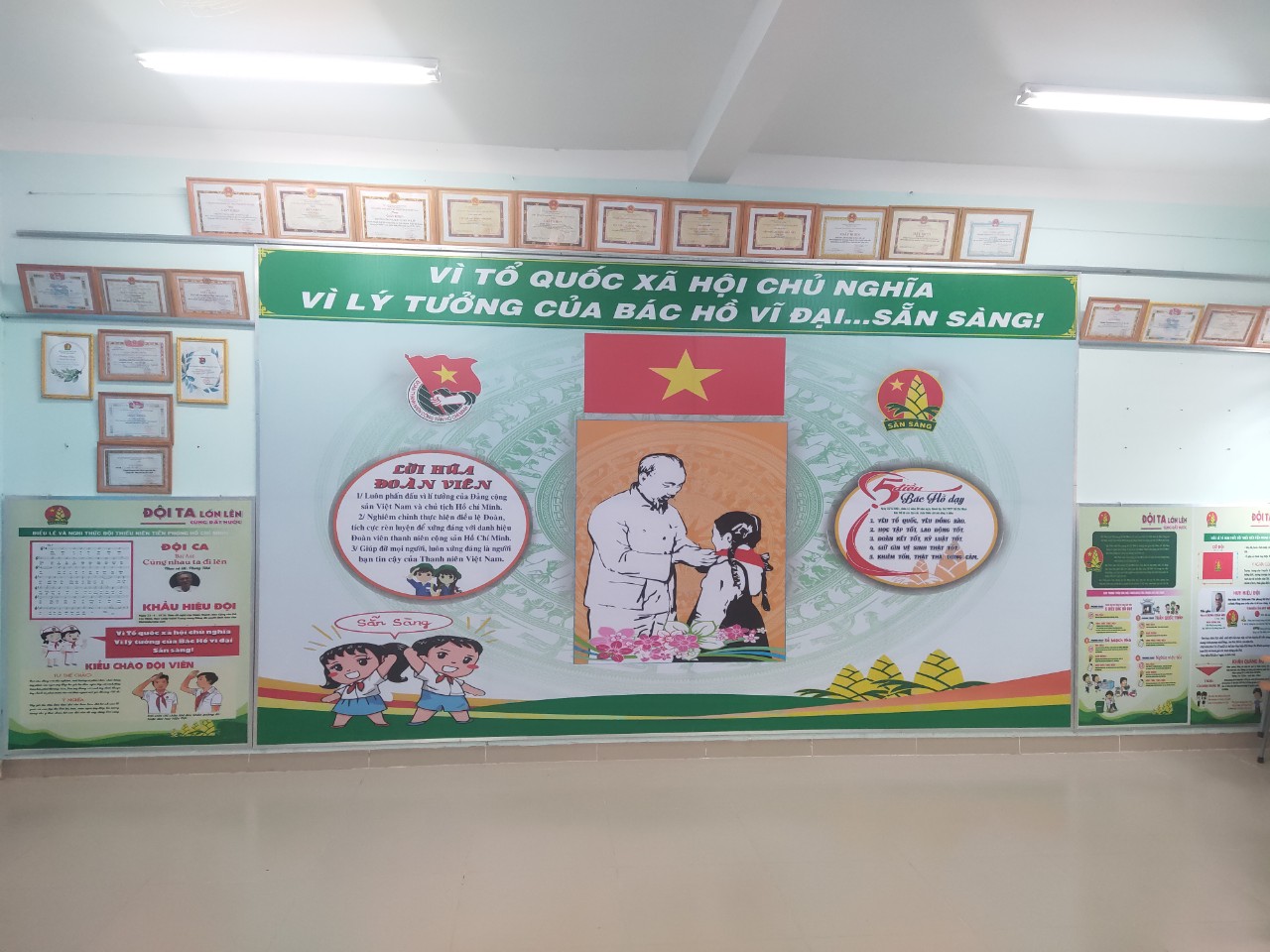 Khánh thành Công trình măng non Trang trí phòng Truyền thống Đoàn - Đội